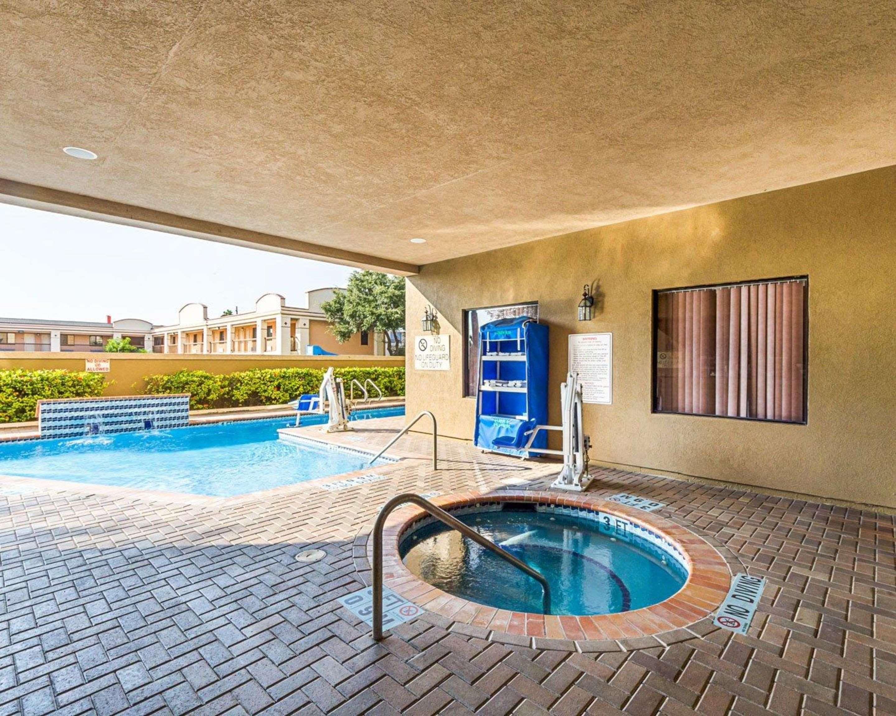 Comfort At Plaza Mall Hotel McAllen