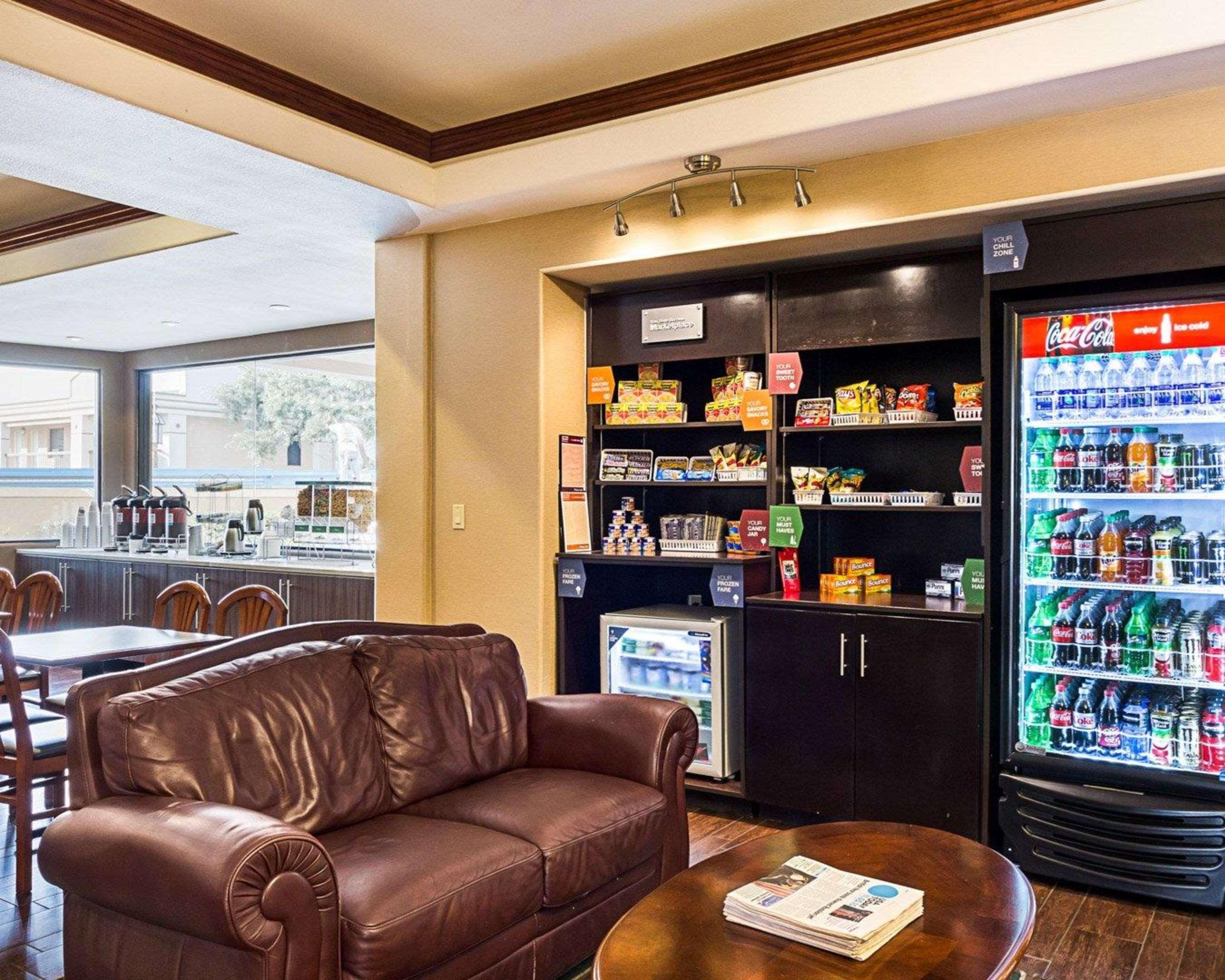 Hotel Comfort At Plaza Mall McAllen