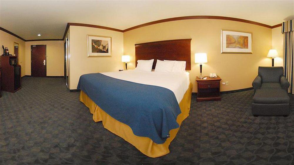 Comfort At Plaza Mall McAllen