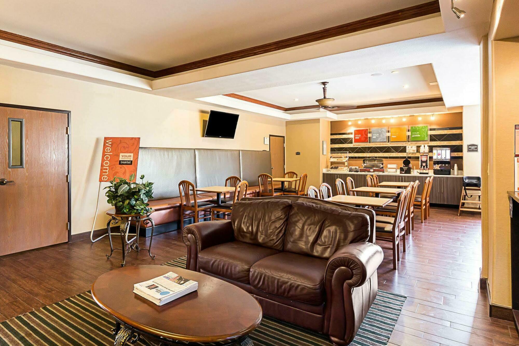 Comfort At Plaza Mall Hotel McAllen